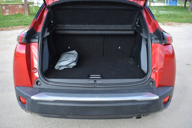 PEUGEOT 2008 ALLURE 1.5 HDI 102 CV / 96800 KMS 17