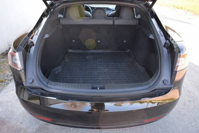 TESLA MODEL S P100 D 800 CV  LUDICROUS + / TVA RECUPERABLE / TOIT OUVRANT PANORAMIQUE 16