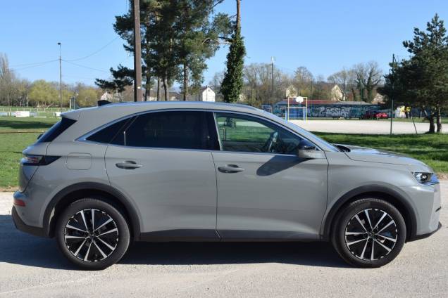 DS DS7 CROSSBACK RIVOLI HDI 130 CV EAT8 4