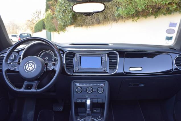 VOLKSWAGEN COCCINELLE CABRIOLET COUTURE 1.2 TSI 105 CV DSG7 10