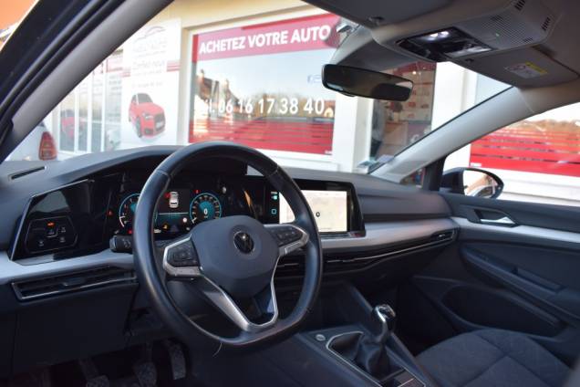 VOLKSWAGEN GOLF LIFE 1ST 1.5 TSI 130 CV BV6 / 67 000 KM 9