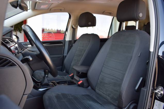 VOLKSWAGEN TOURAN R LINE 2.0 TDI 150 CV BV6 7 PLACES 10