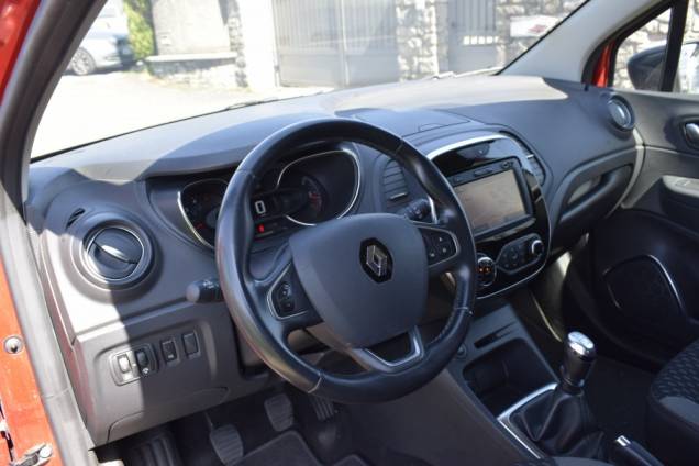 RENAULT CAPTUR INTENS DCI 110 CV BVM  9