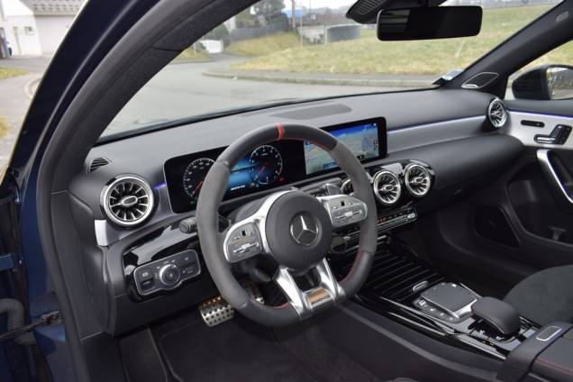 MERCEDES A45 S AMG 421 CV 4MATIC+  8