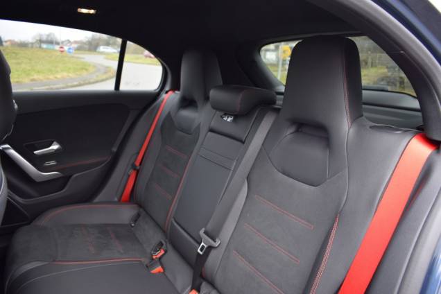 MERCEDES A45 S AMG 421 CV 4MATIC+  10