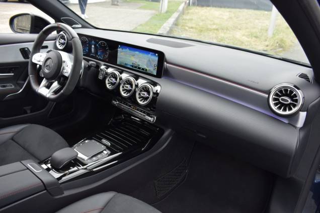 MERCEDES A45 S AMG 421 CV 4MATIC+  15