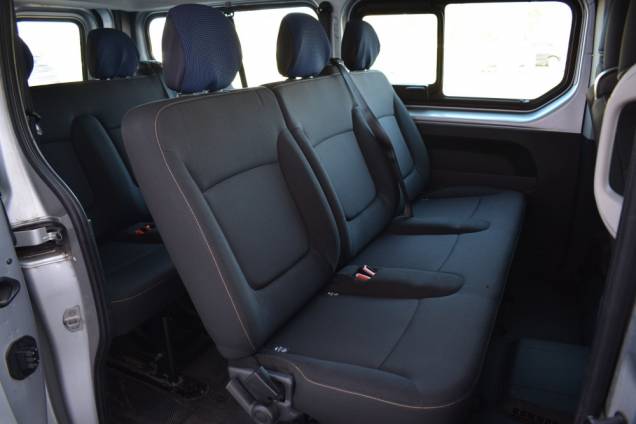 RENAULT TRAFIC COMBI L2 ZEN 1.6 DCI 125 CV / 74850 KMS / 1ere MAIN / SUIVI COMPLET RENAULT / 9 PLACES 16