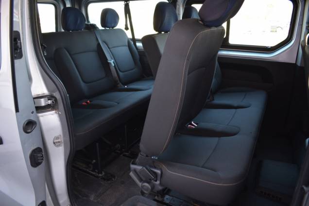 RENAULT TRAFIC COMBI L2 ZEN 1.6 DCI 125 CV / 74850 KMS / 1ere MAIN / SUIVI COMPLET RENAULT / 9 PLACES 18