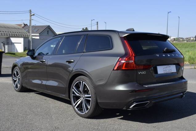 VOLVO V60 R-DESIGN T6 398 CV AWD GEARTRONIC 3