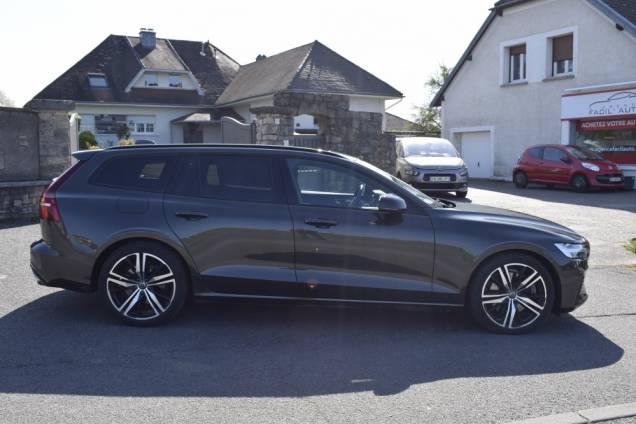 VOLVO V60 R-DESIGN T6 398 CV AWD GEARTRONIC 8