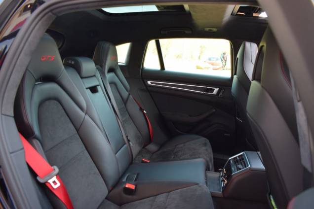 PORSCHE PANAMERA SPORT TURISMO GTS 4.0 V8 460 CV 13