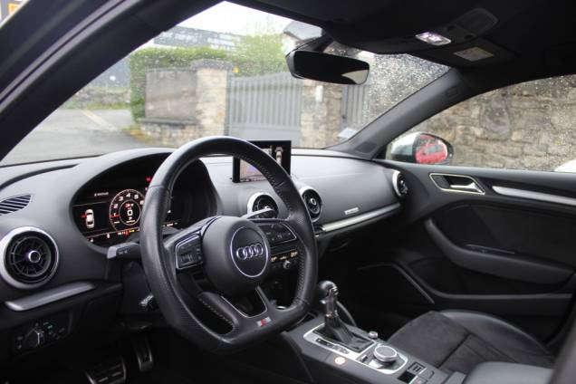 AUDI S3 BERLINE 2.0 TFSI 310 CV S-TRONIC QUATTRO / ORIGINE FRANCE / 2IEME MAIN 9