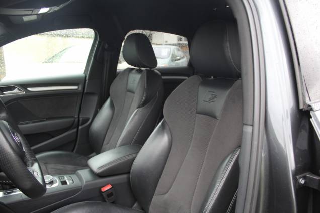 AUDI S3 BERLINE 2.0 TFSI 310 CV S-TRONIC QUATTRO / ORIGINE FRANCE / 2IEME MAIN 12