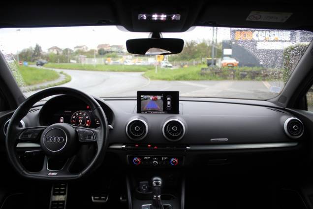 AUDI S3 BERLINE 2.0 TFSI 310 CV S-TRONIC QUATTRO / ORIGINE FRANCE / 2IEME MAIN 10