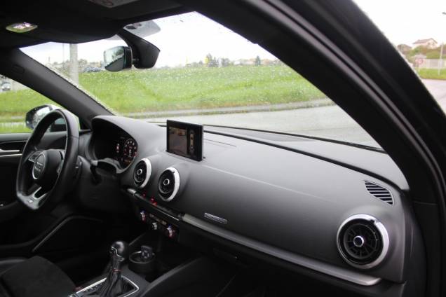AUDI S3 BERLINE 2.0 TFSI 310 CV S-TRONIC QUATTRO / ORIGINE FRANCE / 2IEME MAIN 11