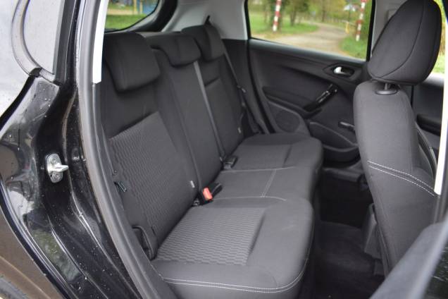 PEUGEOT 208 STYLE 1.2 82 CV 5 PORTES / 51900 KMS 14