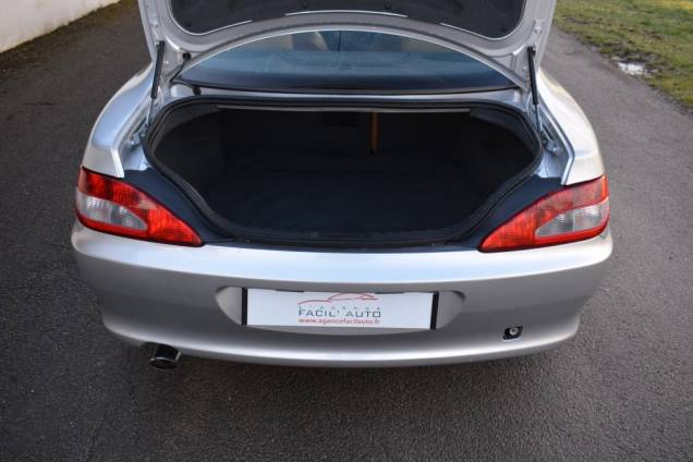 LOT DE DEUX PEUGEOT 406 COUPE V6  11