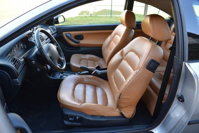 LOT DE DEUX PEUGEOT 406 COUPE V6  13