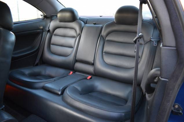 LOT DE DEUX PEUGEOT 406 COUPE V6  14