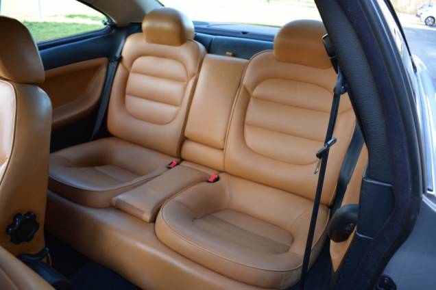 LOT DE DEUX PEUGEOT 406 COUPE V6  15