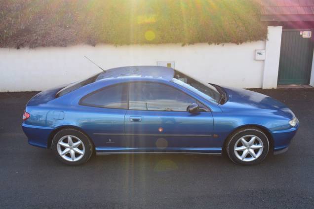LOT DE DEUX PEUGEOT 406 COUPE V6  19