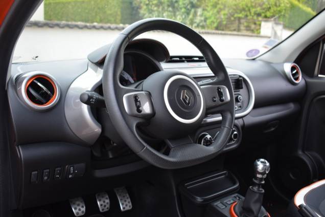 RENAULT TWINGO GT SPORT 110 CV / 41000 KMS / 1ere MAIN 9