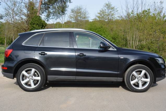 AUDI Q5 QUATTRO S-LINE 3.0 TDI V6 240 CV 7