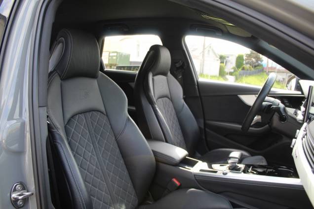 AUDI A4 AVANT S EDITION 2.0 TDI 204 CV MILD HYBRID QUATTRO S-TRONIC 7 / ORIGINE FRANCE 13