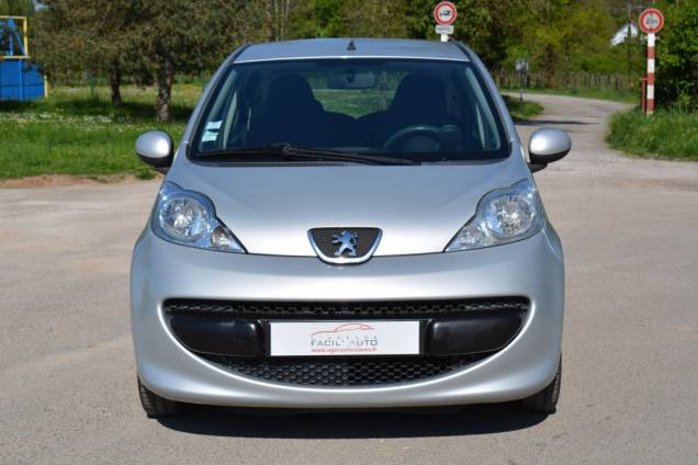 PEUGEOT 107 5 PORTES 1.0 68 CV / BOITE AUTOMATIQUE / CLIMATISATION 5