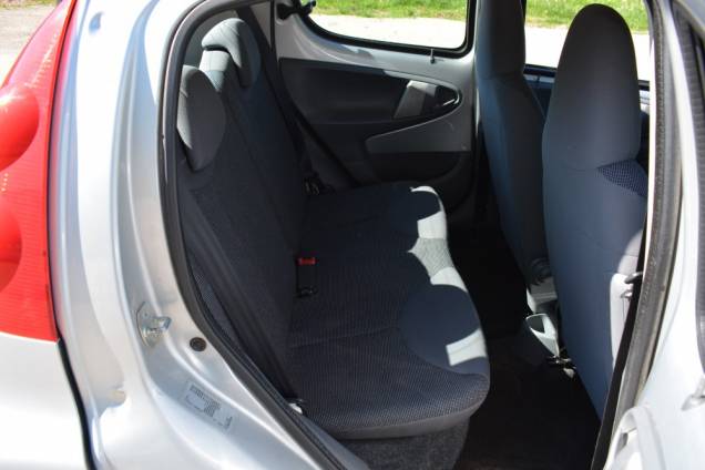 PEUGEOT 107 5 PORTES 1.0 68 CV / BOITE AUTOMATIQUE / CLIMATISATION 14