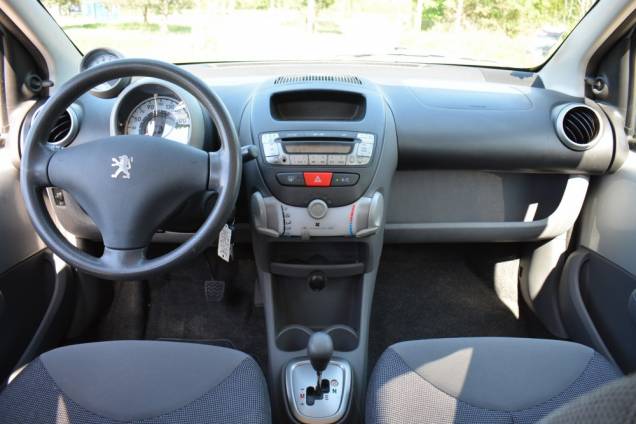 PEUGEOT 107 5 PORTES 1.0 68 CV / BOITE AUTOMATIQUE / CLIMATISATION 16