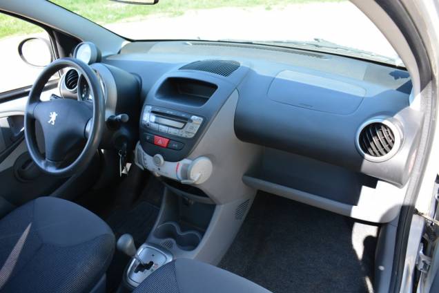 PEUGEOT 107 5 PORTES 1.0 68 CV / BOITE AUTOMATIQUE / CLIMATISATION 17