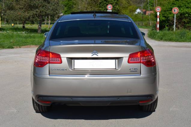 CITROEN C5 2.0 HDI 136 CV EXCLUSIVE BOITE AUTOMATIQUE / 1ère MAIN / 48900 KMS 6