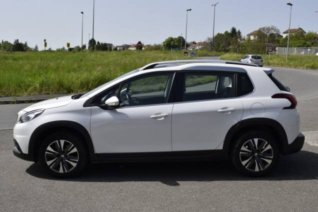PEUGEOT 2008 ALLURE 110 CV BVM  2