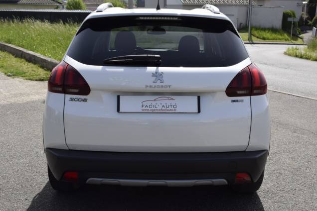 PEUGEOT 2008 ALLURE 110 CV BVM  4