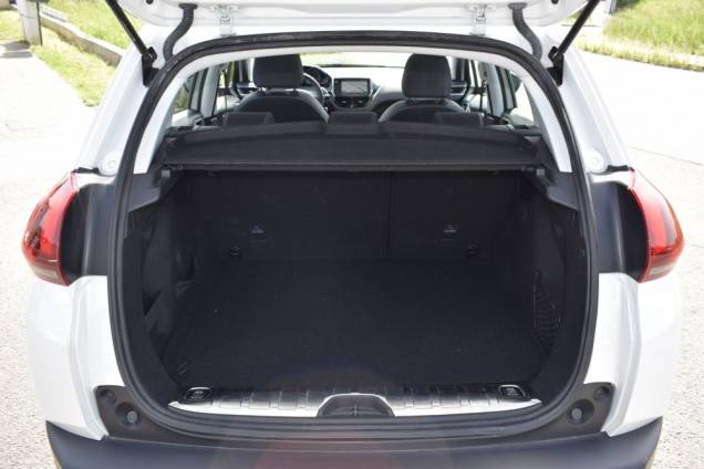 PEUGEOT 2008 ALLURE 110 CV BVM  13