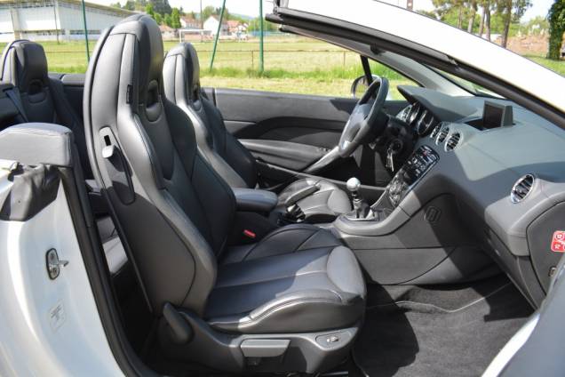 PEUGEOT 308 CC 2.0 HDI 136 CV FELINE / 1ère MAIN / 62000 KMS 12