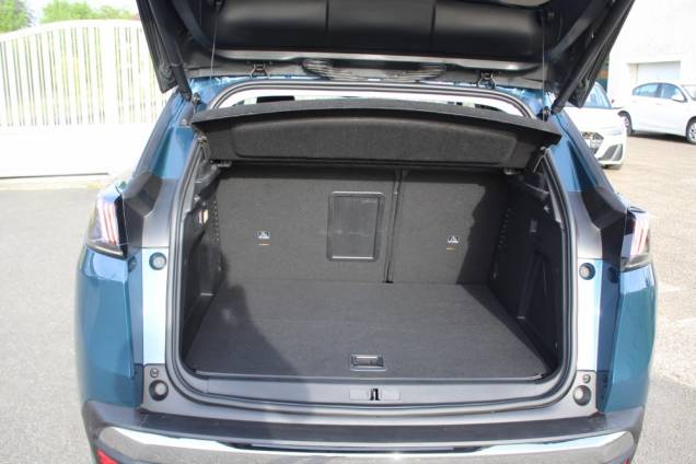 PEUGEOT 3008 ALLURE PACK 225 HYBRID EAT8 / ORIGINE FRANCE 14
