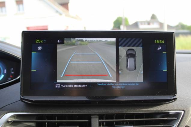 PEUGEOT 3008 ALLURE PACK 225 HYBRID EAT8 / ORIGINE FRANCE 10