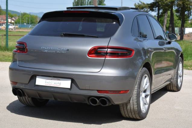 PORSCHE MACAN 3.6 TURBO 400 CV PDK 7 / TOIT OUVRANT PANORAMIQUE / BOSE 3