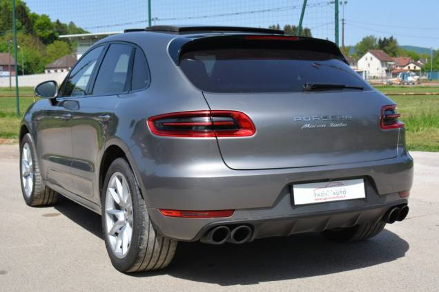 PORSCHE MACAN 3.6 TURBO 400 CV PDK 7 / TOIT OUVRANT PANORAMIQUE / BOSE 4
