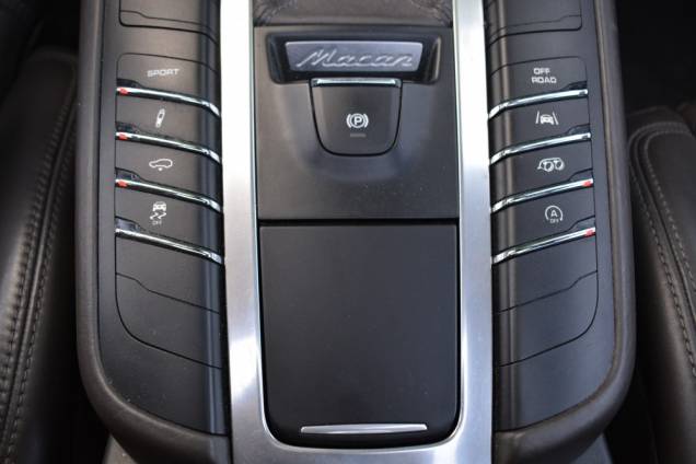 PORSCHE MACAN 3.6 TURBO 400 CV PDK 7 / TOIT OUVRANT PANORAMIQUE / BOSE 32