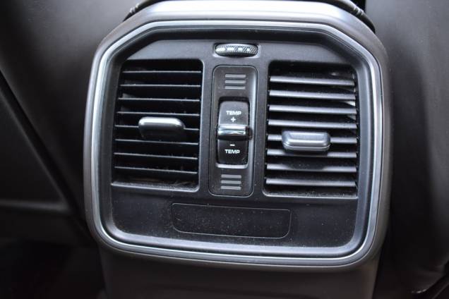 PORSCHE MACAN 3.6 TURBO 400 CV PDK 7 / TOIT OUVRANT PANORAMIQUE / BOSE 25