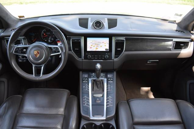 PORSCHE MACAN 3.6 TURBO 400 CV PDK 7 / TOIT OUVRANT PANORAMIQUE / BOSE 26