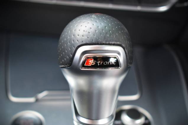 AUDI TT COUPE S-LINE 2.0 TFSI 245 CV / 1ère MAIN / 79800 KMS / SUIVI COMPLET / ORIGINE FRANCE 17