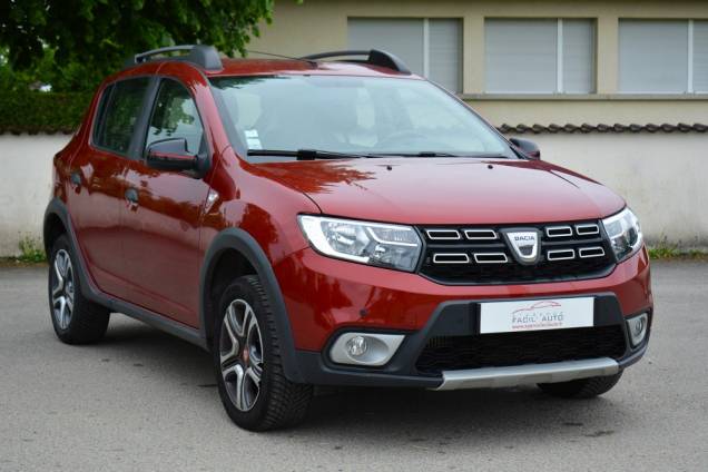 DACIA SANDERO STEPWAY EDITION SPECIALE TECHROAD TCE 90 CV / 1ere MAIN /  29800 KMS / SUIVI COMPLET 2