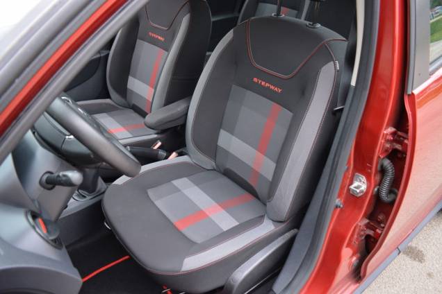DACIA SANDERO STEPWAY EDITION SPECIALE TECHROAD TCE 90 CV / 1ere MAIN /  29800 KMS / SUIVI COMPLET 11