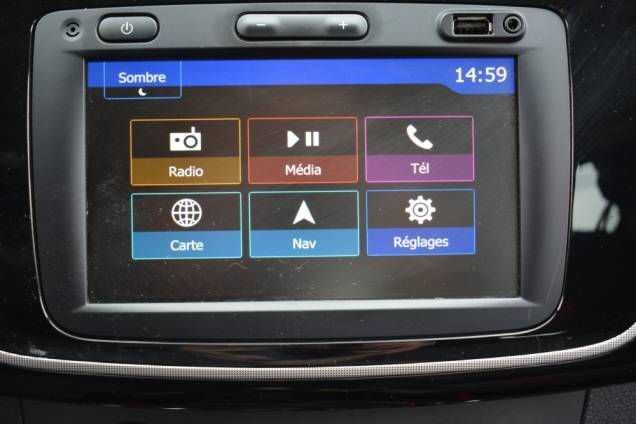 DACIA SANDERO STEPWAY EDITION SPECIALE TECHROAD TCE 90 CV / 1ere MAIN /  29800 KMS / SUIVI COMPLET 16