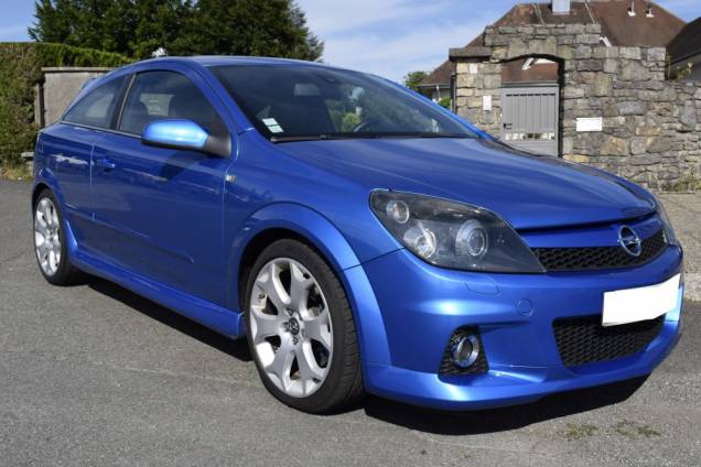 OPEL ASTRA (H) OPC  240 CV  1