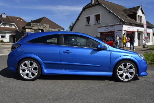 OPEL ASTRA (H) OPC  240 CV  2